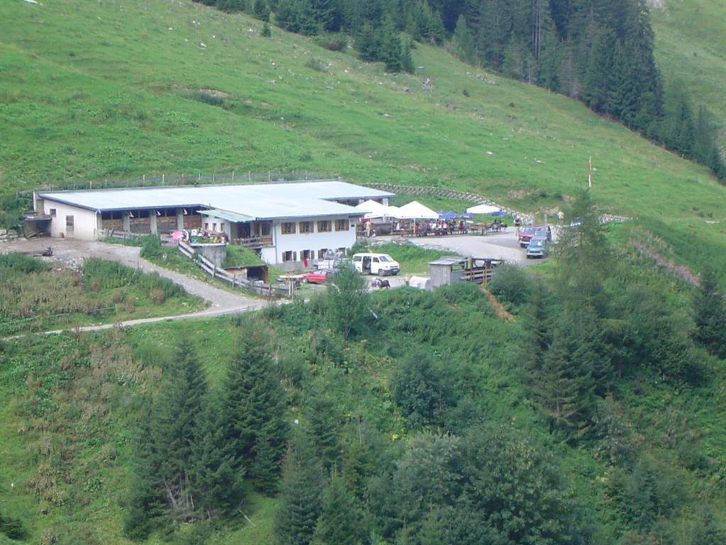 Haus Laerchenhof Villa Holzgau Dış mekan fotoğraf